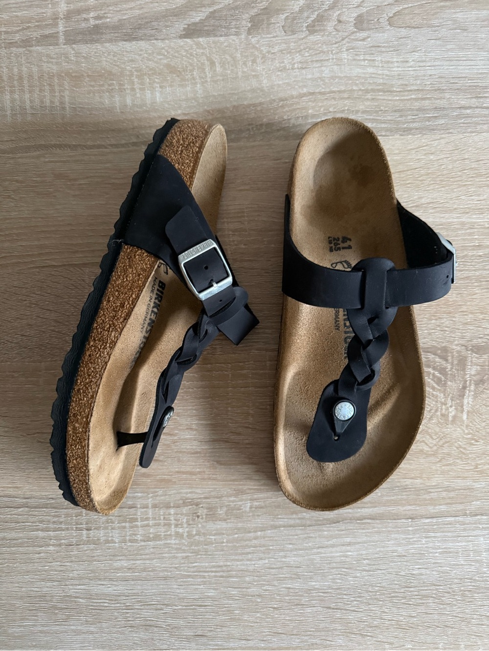 Birkenstocks Gizeh Braided black Oiled Leather sandals women’s Sz 41/10